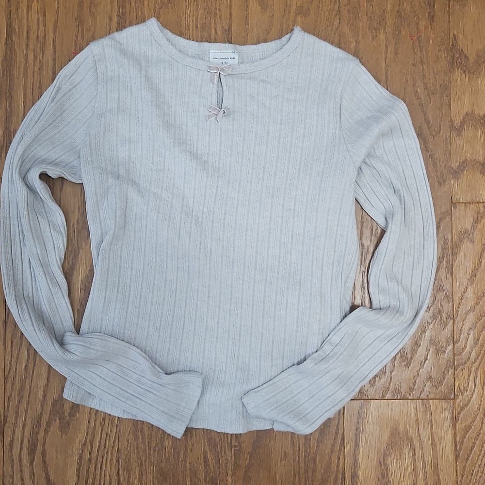 Abercrombie Kids Gray Long Sleeve Tee with Pink Bows